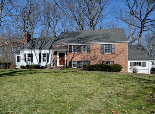 22 Cromwell Dr, Morristown, NJ 07960