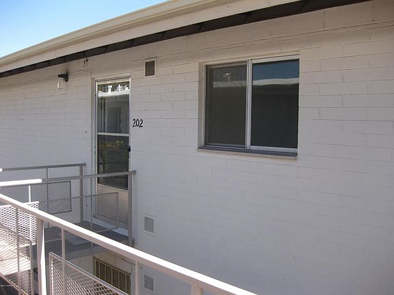2nd image of 1776 S Palo Verde Ave APT C202