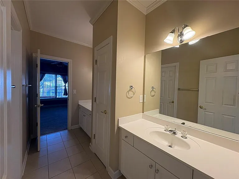 5930 Abbotts Run Trl — Photo 20
