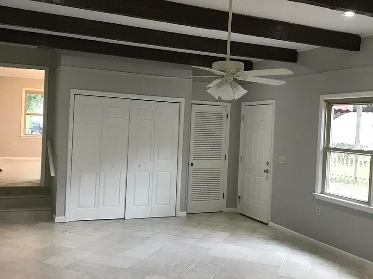2073 Parkway Dr — Photo 7