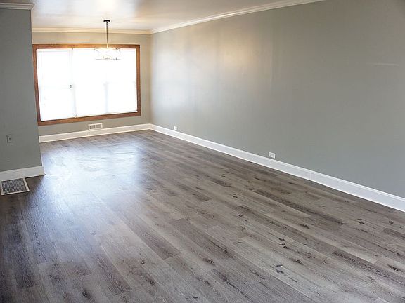 4th image of 4001 Fern St