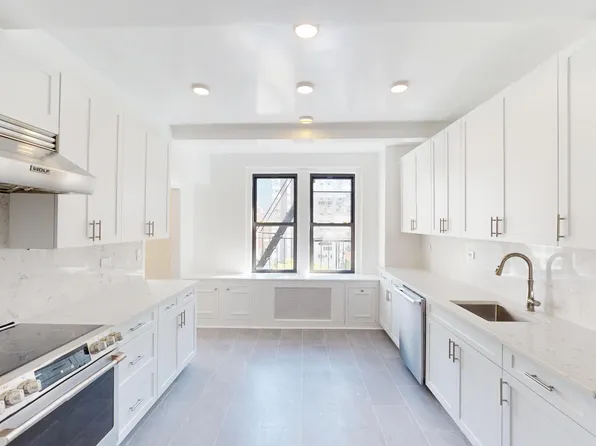 210 East 68th Street image 1 of 25