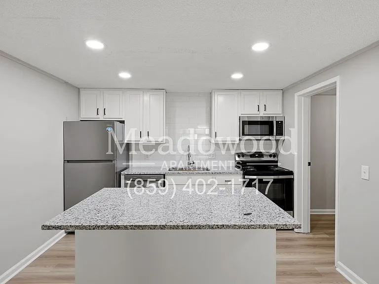 Meadowood Apartments — Photo 18
