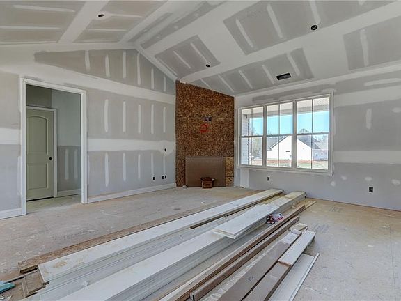 4th image of 2214 Baker Crossroad Rd