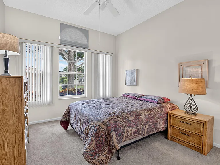 7625 Las Cruces Ct — Photo 40