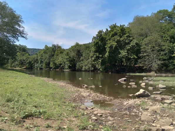 (undisclosed Address), Rector, AR 72461