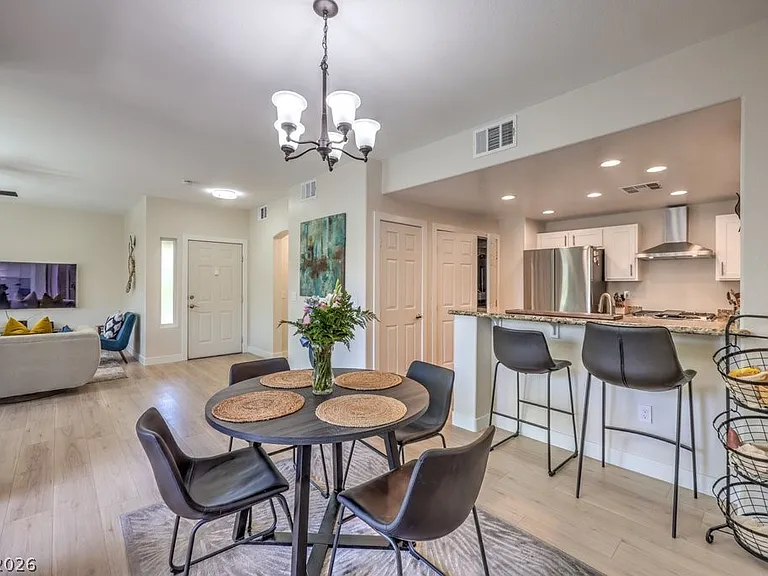 820 Titan Peak Pl #206 — Photo 8