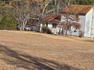 1310 Regent Rd, Topping, VA 23169