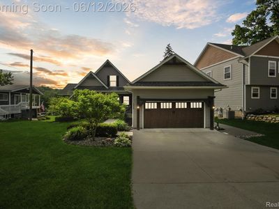 4628 Clinton Dr, Clarkston, MI, 48346