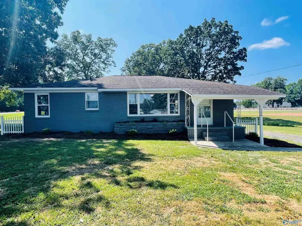 136 Briarwood Dr, Arab, AL 35016