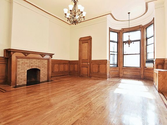 2nd image of 62 E 66th St APT 2R