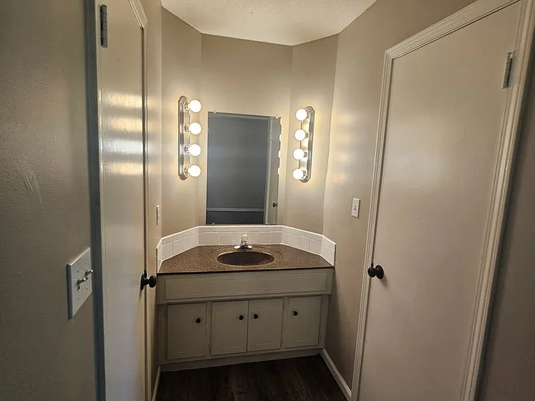 10013 N Harrison Dr — Photo 82