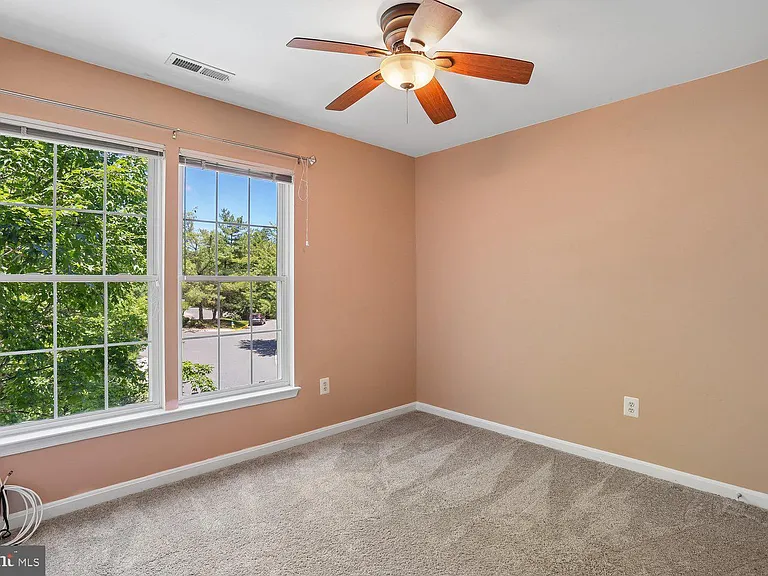 46 Waddington Ln — Photo 38