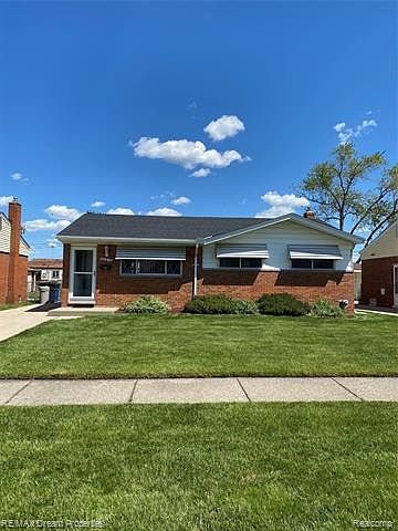 1st image of 30816 Cooley Blvd