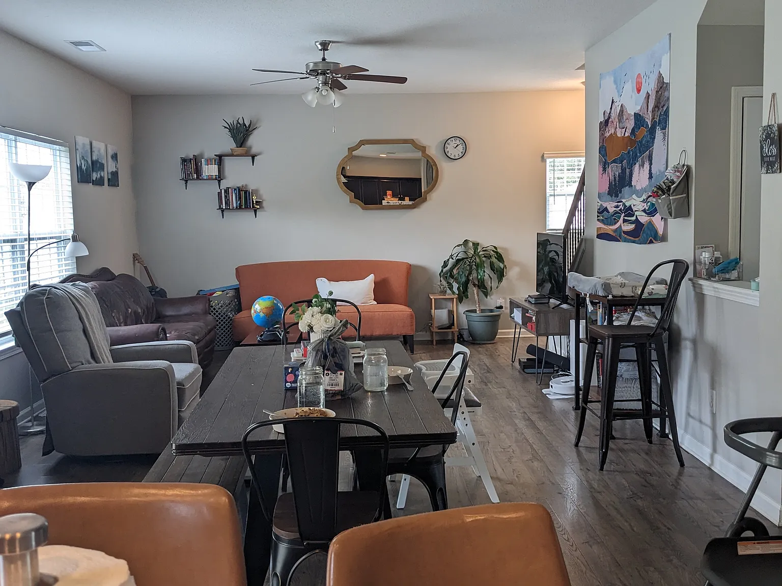 4 bed, 2231 sqft, $2,700 — Photo 3
