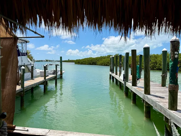 100 Avenue I #A, Marathon, FL 33050