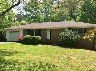 326 Ridge Dr, Mount Holly, NC 28120