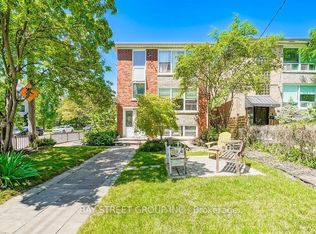 2 Rowley Ave, Toronto, ON M4P2S8