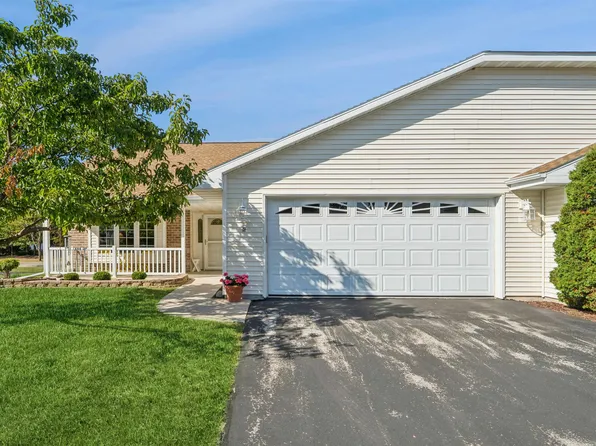 5 Yorkshire Dr, Fond Du Lac, WI 54935