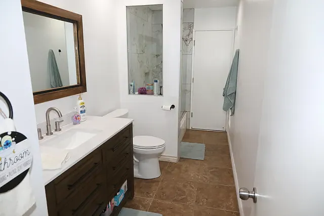 21111 Winterset Dr — Photo 21