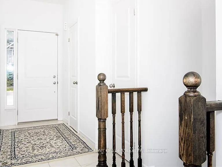 14 Cleland Ave — Photo 3