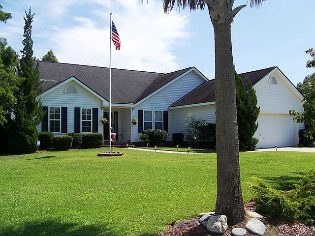 2nd image of 106 Antler Dr