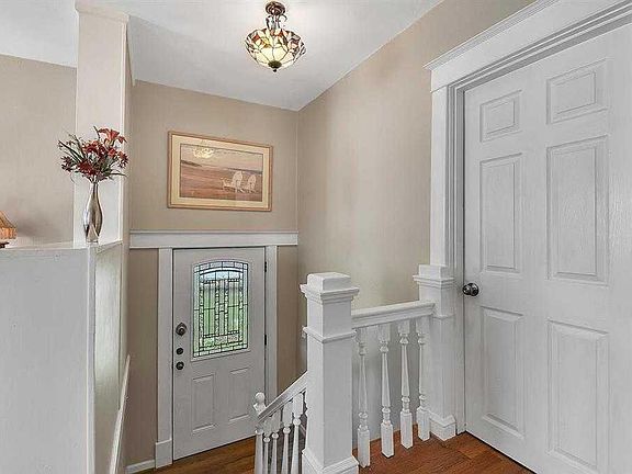 2nd image of 9022 Baroda Ave
