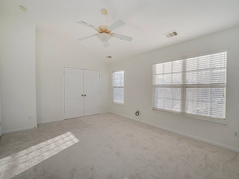 126 Bumble Cir — Photo 31