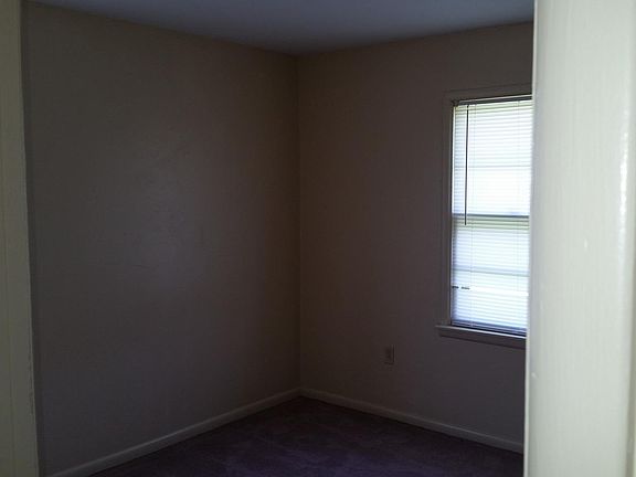 2nd image of 1614 NW 43rd St