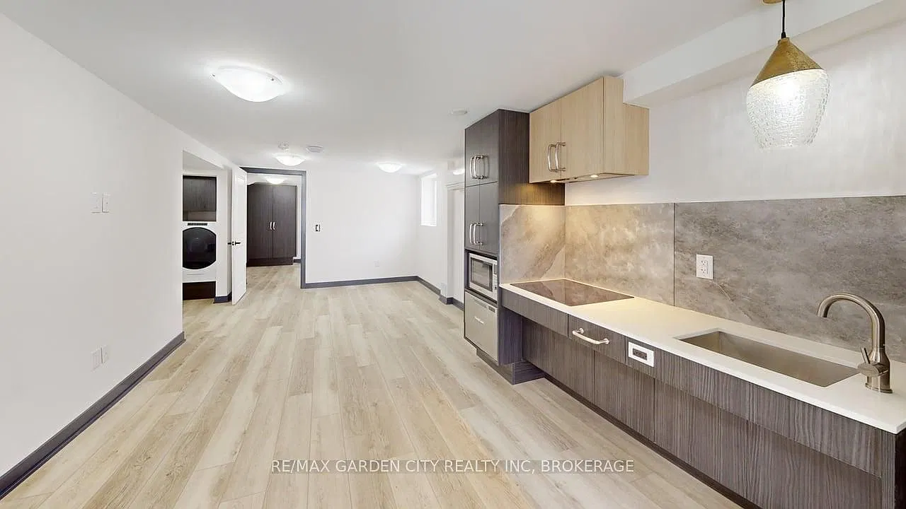 2 bed, $2,250 — Photo 4