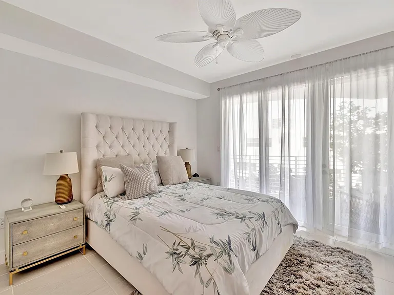 612 Bayshore Dr #301 — Photo 32