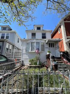 3526 91st St, Jackson Heights, NY, 11372
