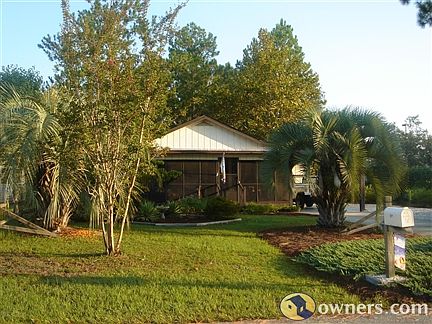 1st image of 633 Live Oak Dr