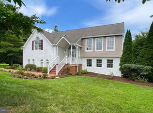 16 Poplar Point Rd, Edgewater, MD 21037
