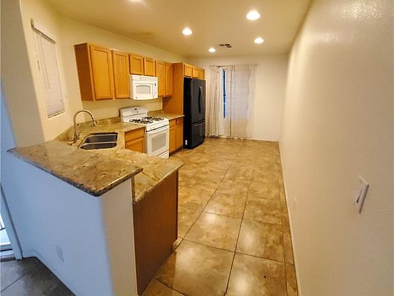 3rd image of 8956 Medford Hills Ct