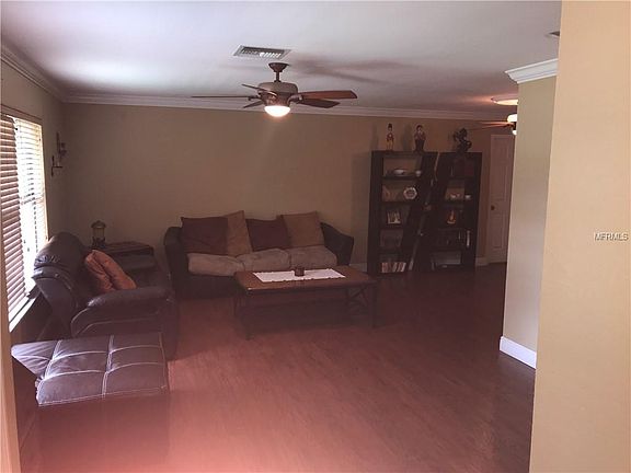 4th image of 1481 Kenmore St