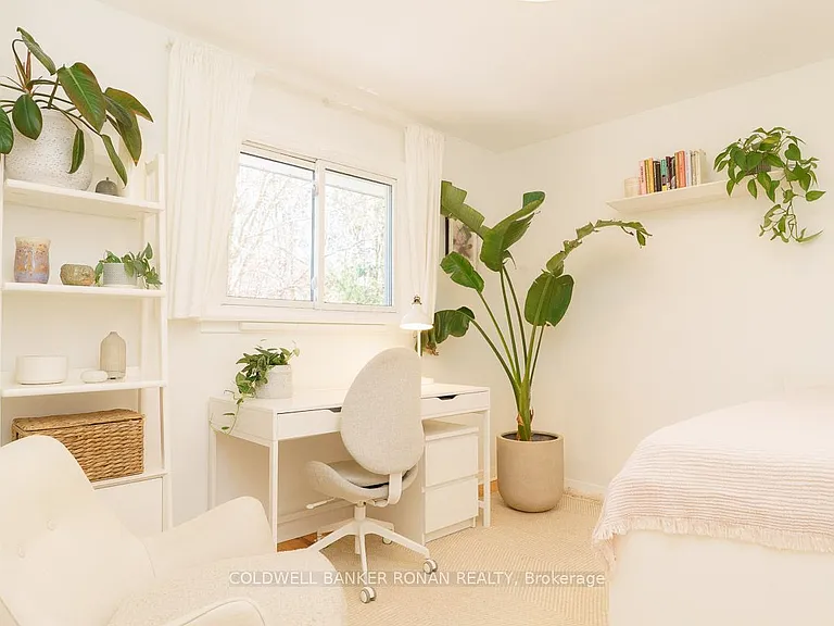 11 Pratt Rd — Photo 15