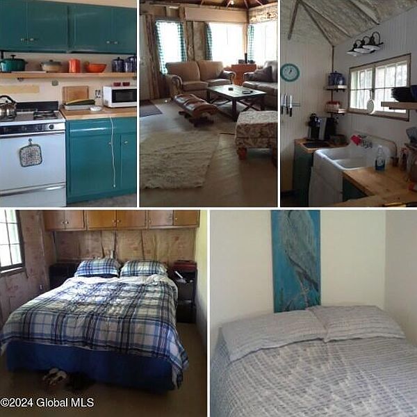 3rd image of 2394 Oak Way