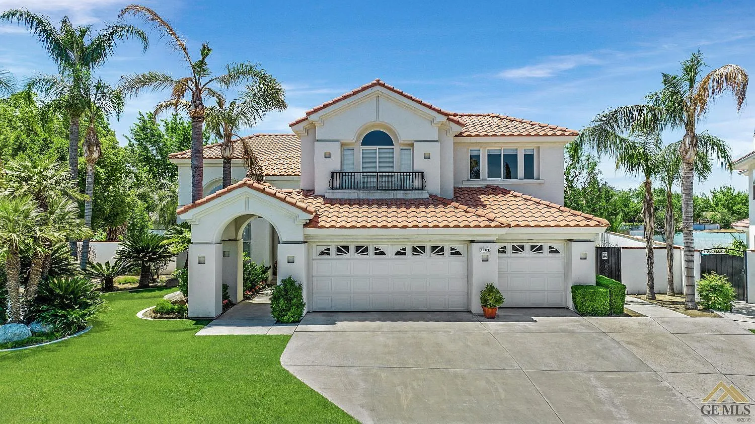 10821 Songbird Ln photo 1