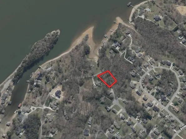 9017 Rocky Point Rd, Soddy Daisy, TN 37379