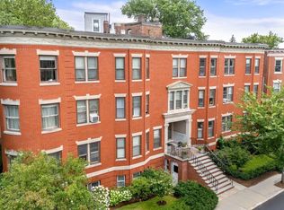 16 Garrison Condominium Trust, Brookline, MA 02445