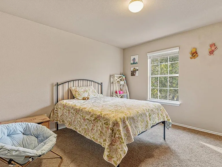 12705 Saint Mary Dr — Photo 22