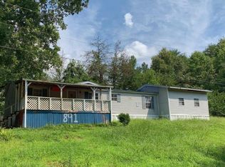 891 Dry Creek Rd, Tellico Plains, TN 37385