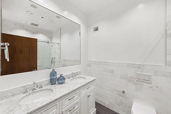 Sold by Compass | media 6