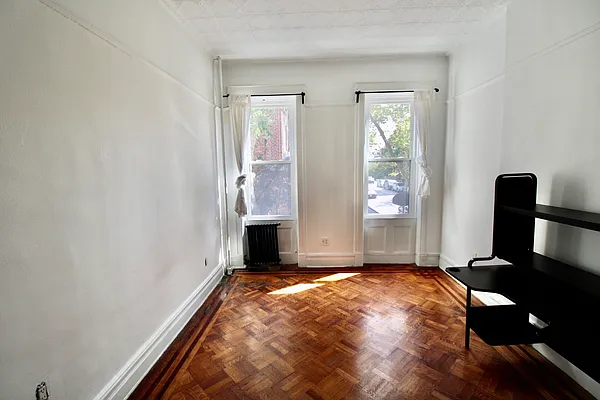 Rented by Owner | media 31