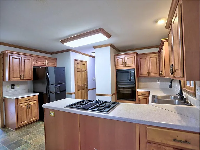 2101 Mark Hall Ct NE — Photo 13