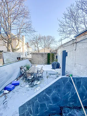 Rented by Compass | media 45