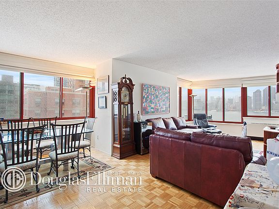 4th image of 474 48th Ave APT 8A