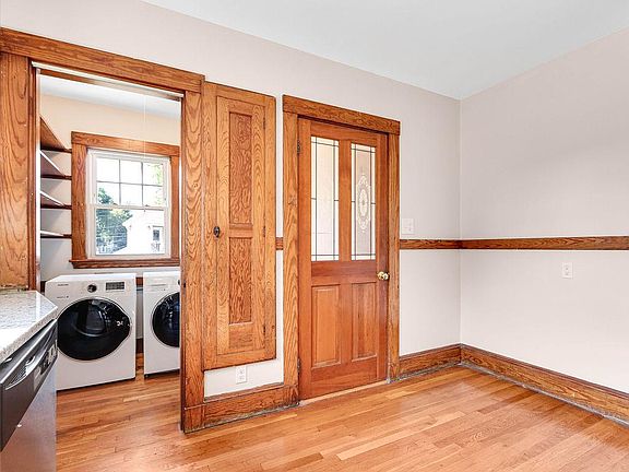 New in unit laundry and pantry shelves