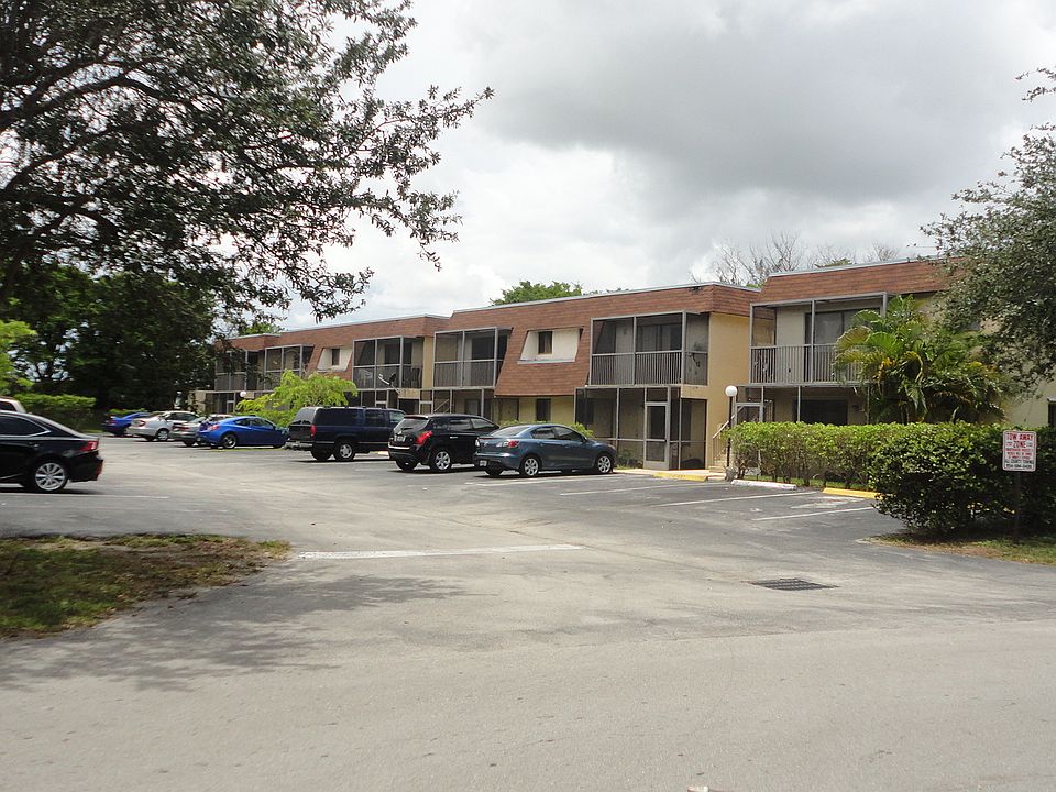 1st image of 1085 S Flagler Ave APT 620